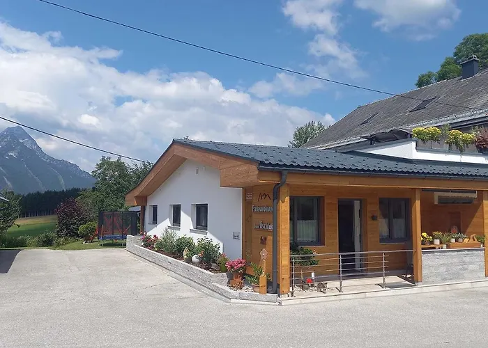 Beim Tischler Διαμέρισμα *